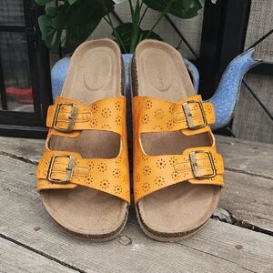 Maurices Tan and Orange Sandals with Adjustable Straps